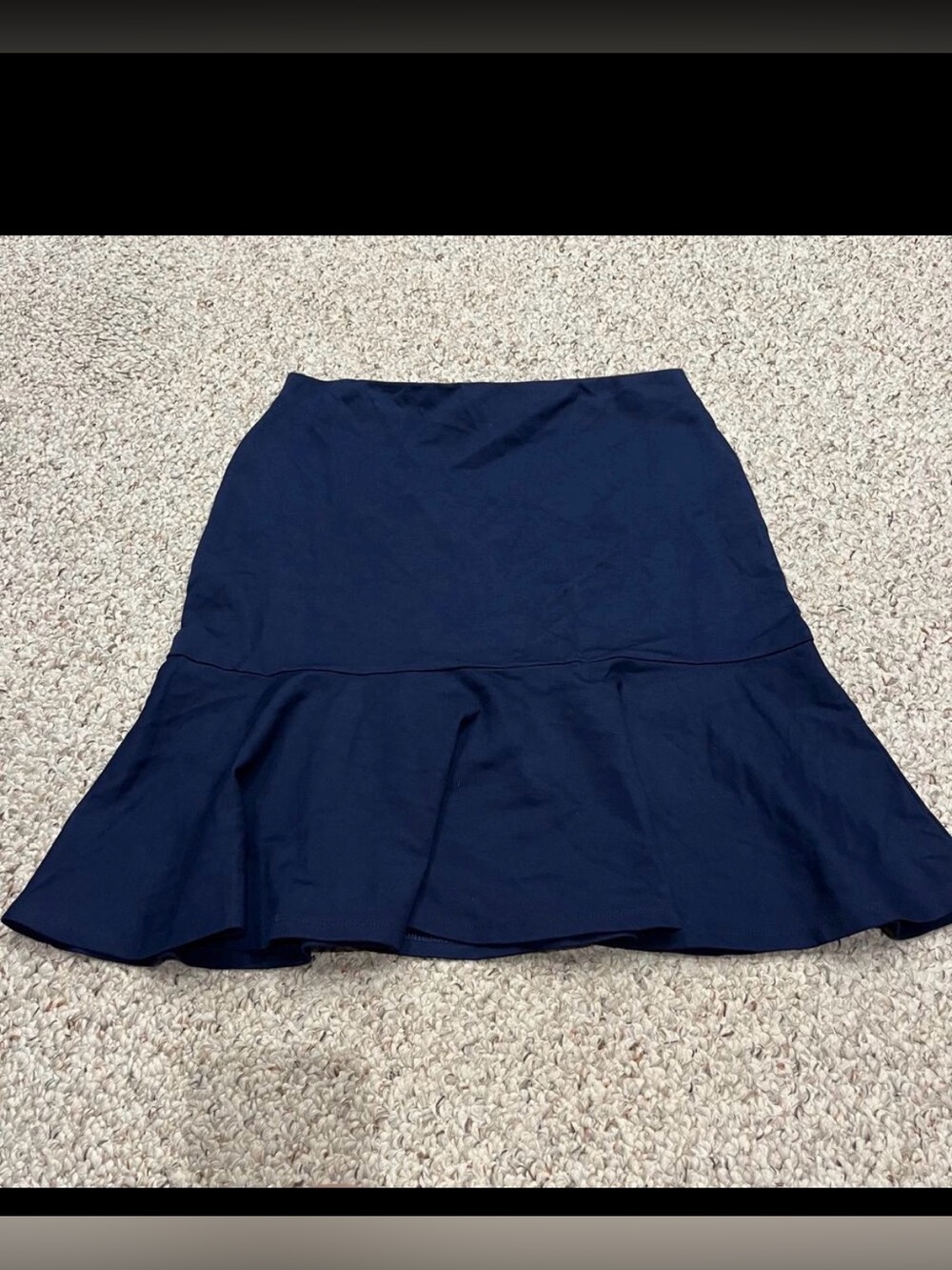Lauren Ralph Lauren Navy Ruffle Hem Skirt size Medium